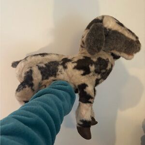 Folkmanis puppet -Spotted Plush Goat